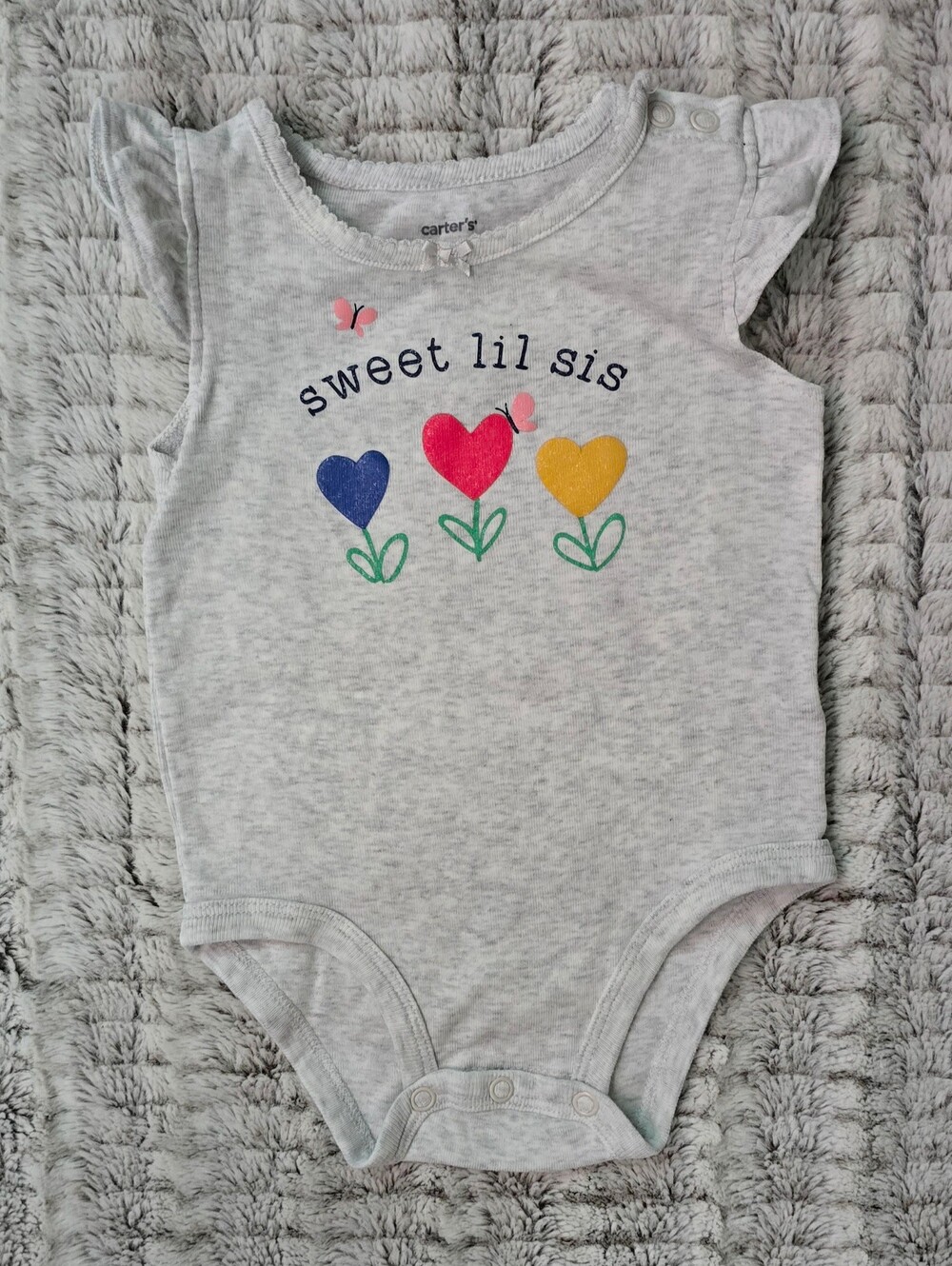 Sweet Lil Sis Floral Heart Onesie Butterflies Carter's Size 9 Months Gray Ruffle